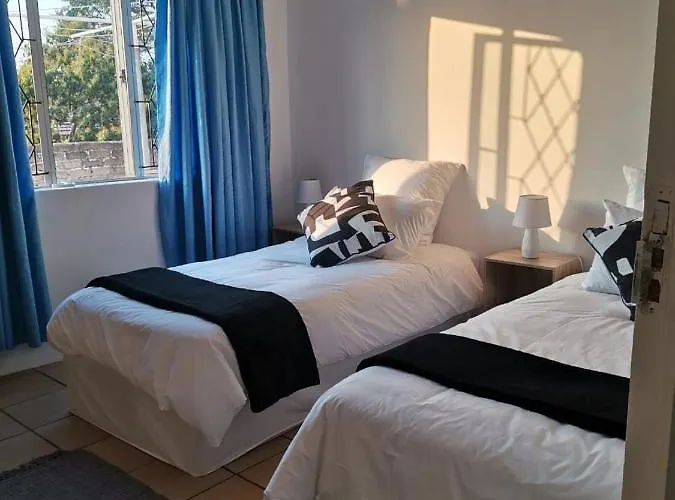 Neptune Guest Cottage